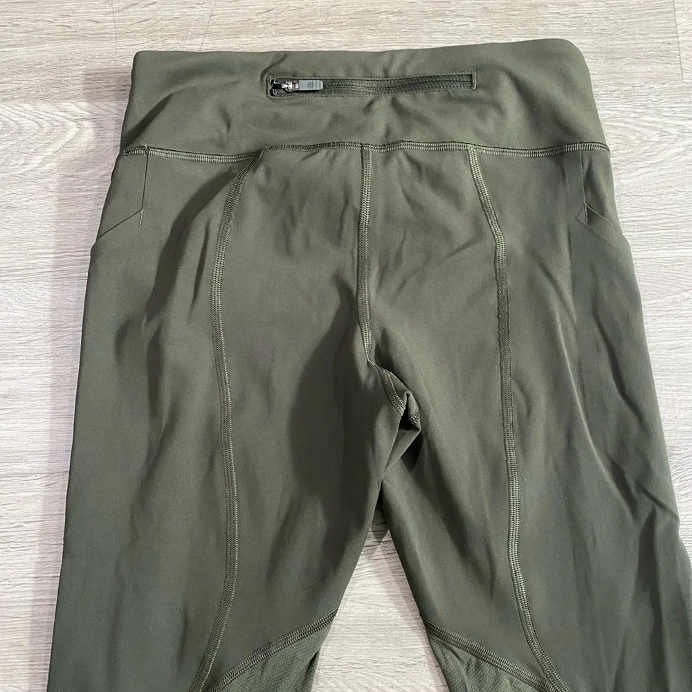 Lululemon Pace Rival Crop *Full-On Luxtreme 22
